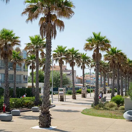 Appartement 6 Pers, Accès Direct Plage, Proche Commerces, Terrasse, Parking, Wi-fi Optionnel - Fr-1-387-199 *